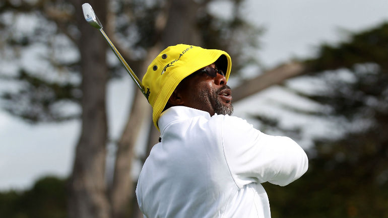  Singer Darius Rucker watches his tee shot on the 17th hole during the second round of the AT&T Pebble Beach National Pro-Am at Pebble Beach Golf Links on February 8, 2013 (Jed Jacobsohn/Getty Images)