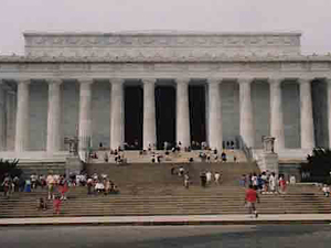 Lincoln Memorial (Credit, Randy Yagi)