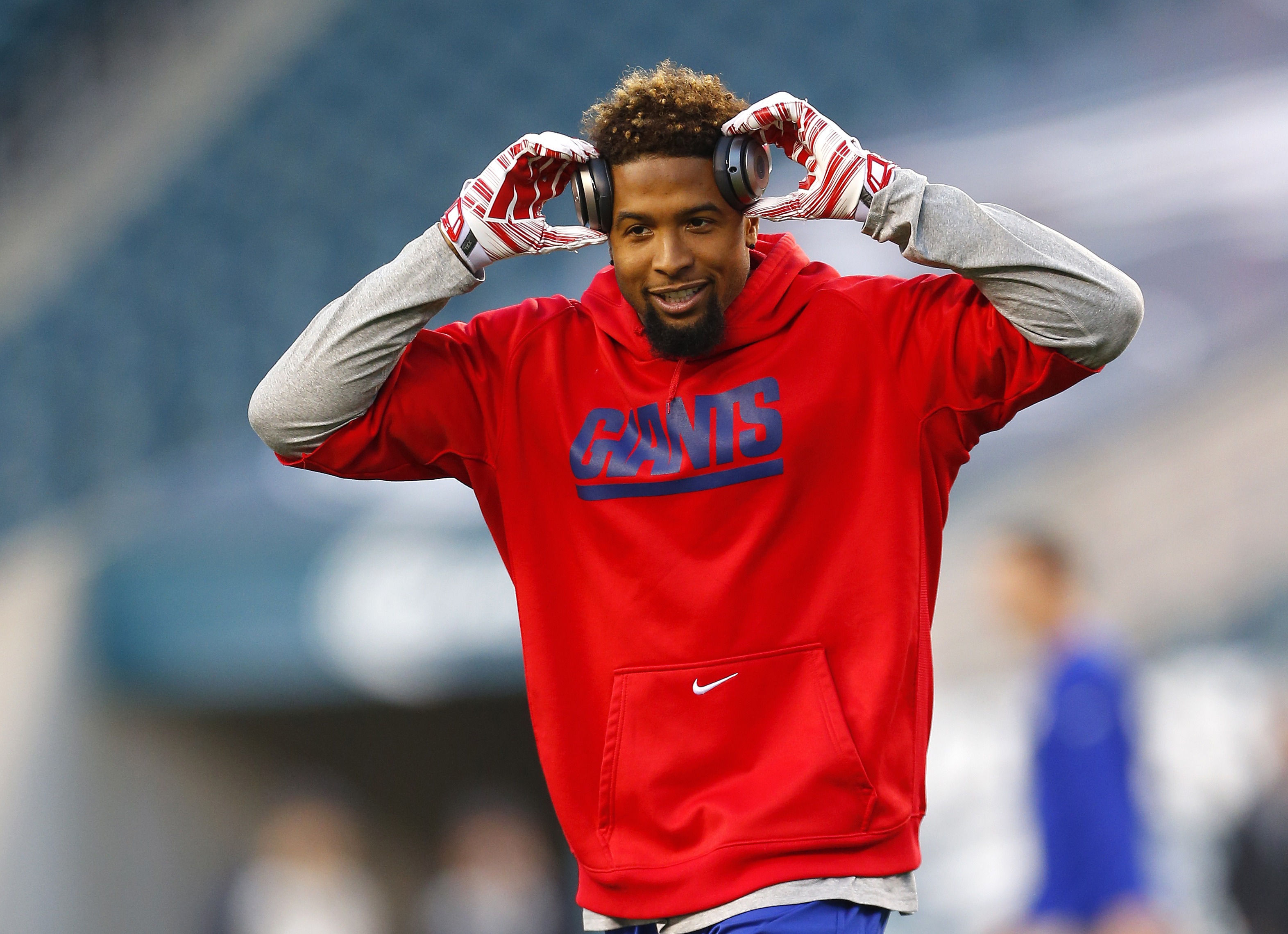 PHILADELPHIA, PA - OCTOBER 12: Odell Beckham Jr. #13 of the New York Giants warms up before a game against the Philadelphia Eagles at Lincoln Financial Field on October 12, 2014 in Philadelphia, Pennsylvania. (Photo by Rich Schultz /Getty Images)