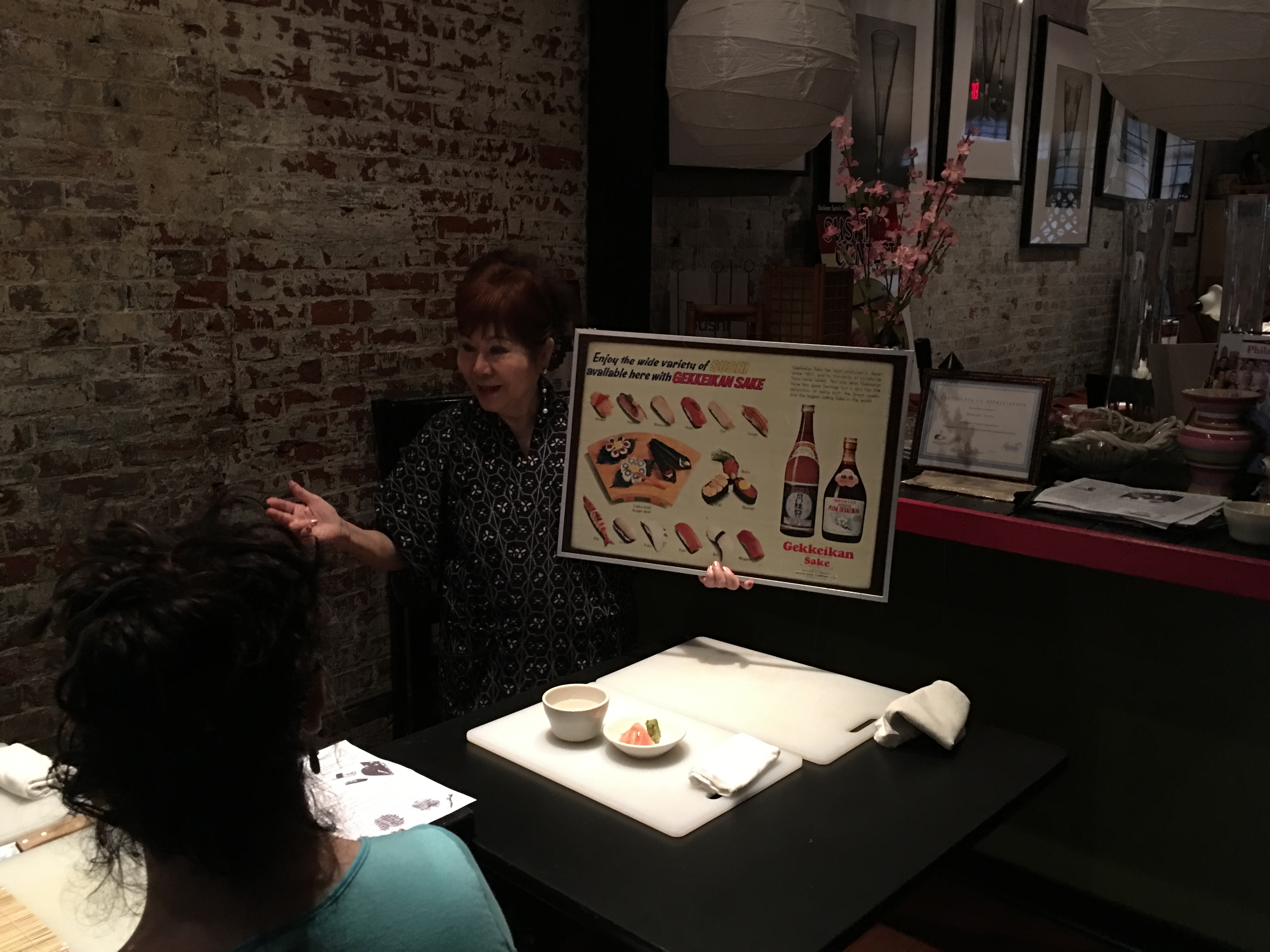 The 'Queen of Sushi' teaching about her trade. (Credit: Andrew Kramer)