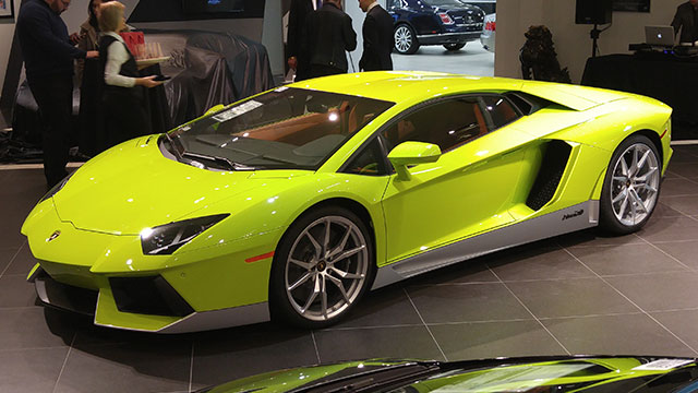 New Half-Million Dollar Lamborghini Recalls The Glory Days ...