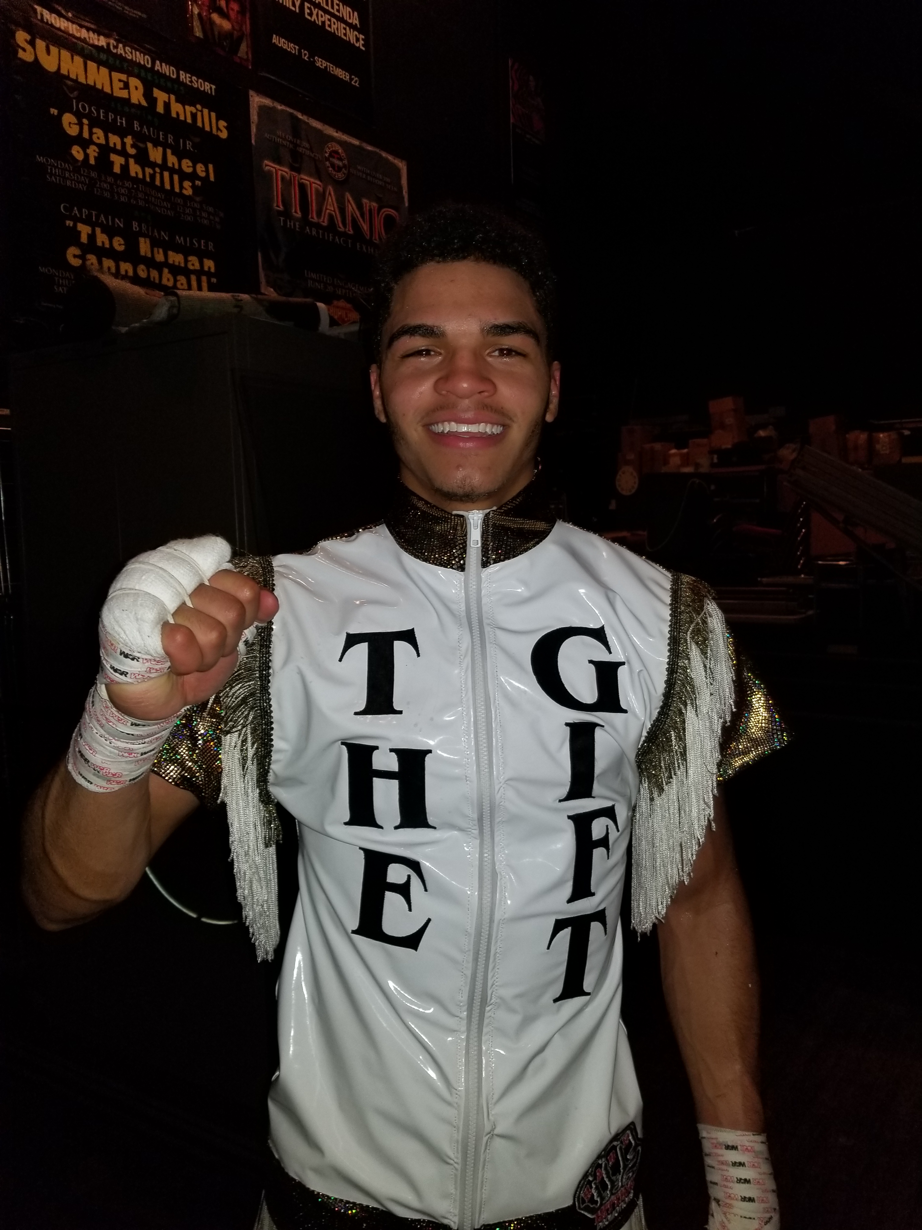 Christian Carto, Branden Pizarro Represent New Wave Of Philly Fighters – CBS Philly