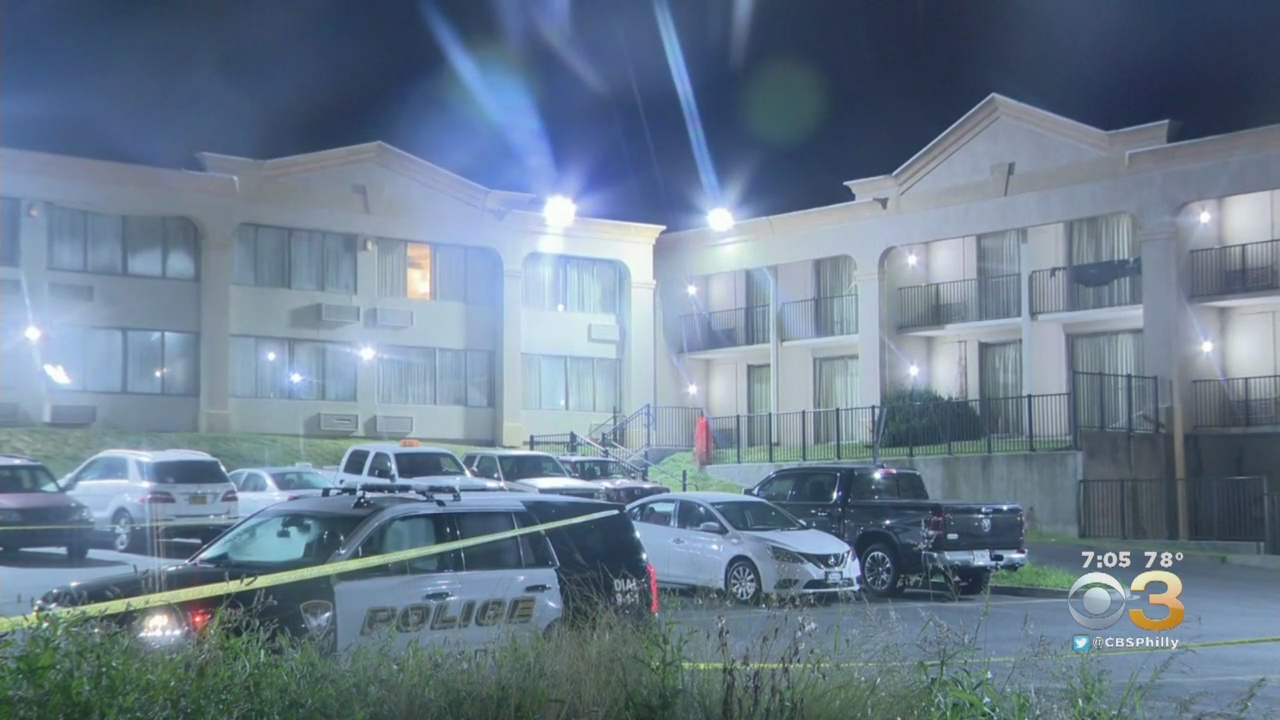 1 Dead 1 Injured After Double Shooting At Red Roof Inn In Newark