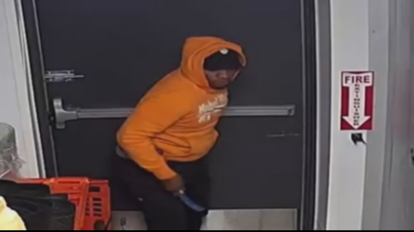 south-philadelphia-dunkin-robbery.png