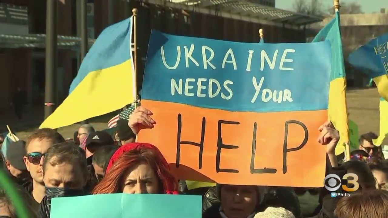 Thousands Gather At Philadelphia's Independence Mall To Show Support With Ukraine During Conflict With Russia
