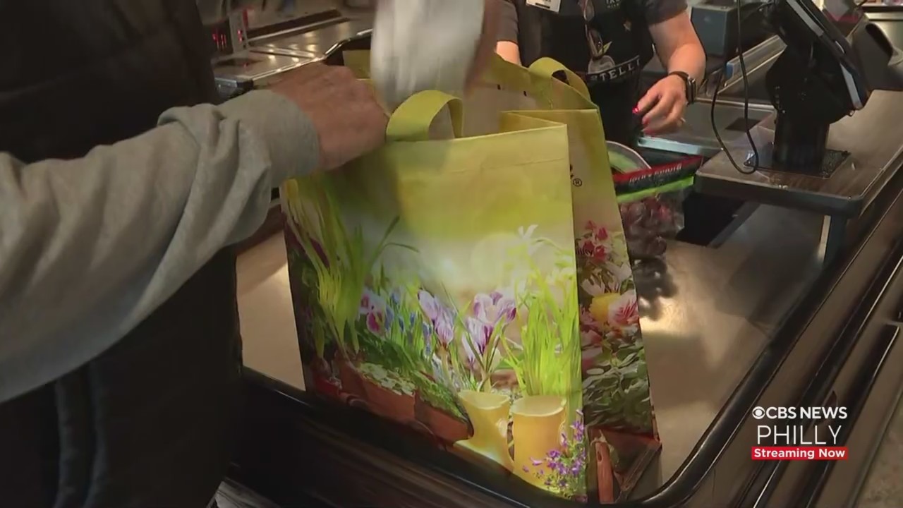 Customers At Rastelli Market Fresh Have Mixed Feelings About New Jersey's Single-Use Bag Ban